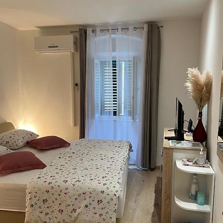 Charming Apartment In Old Town Split Zewnętrze zdjęcie